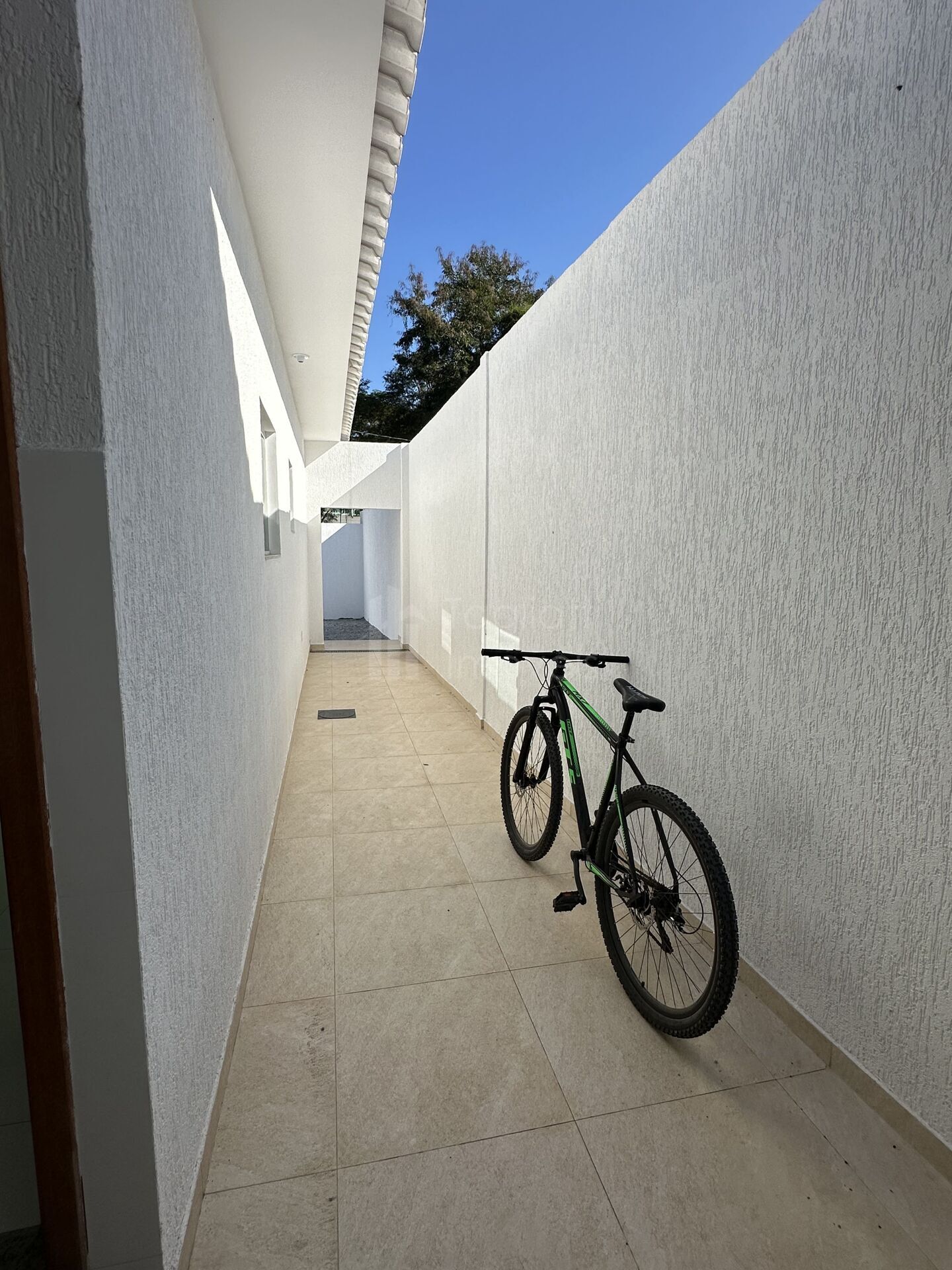 Casa à venda com 3 quartos, 85m² - Foto 13