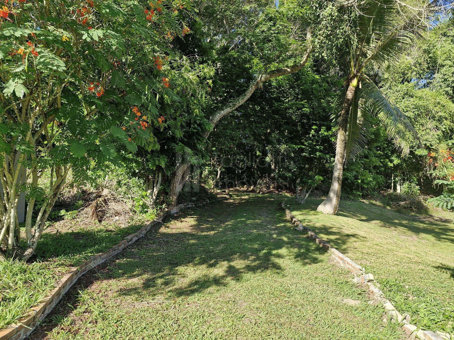Casa à venda com 1 quarto, 70m² - Foto 27