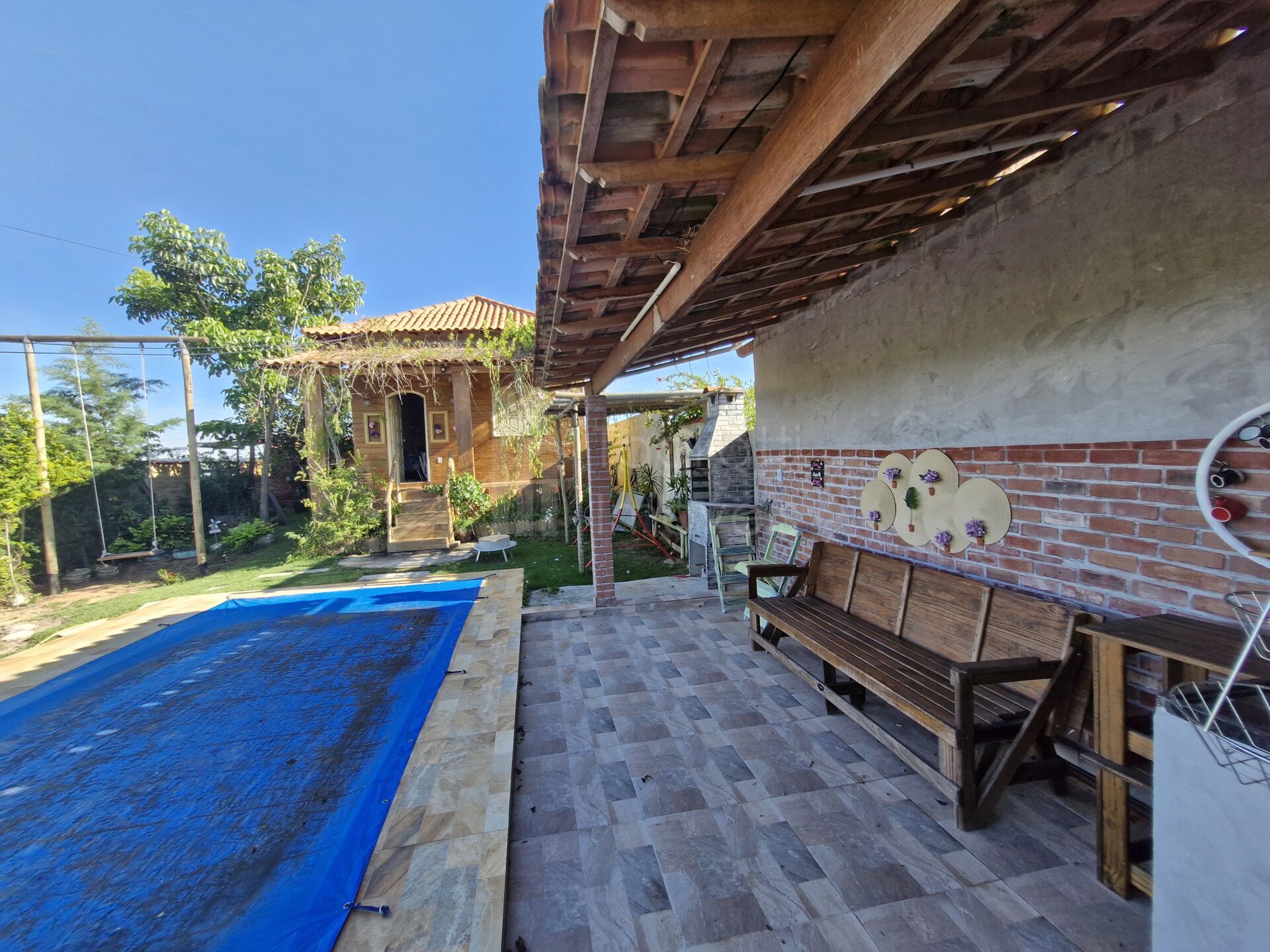 Casa à venda com 1 quarto, 70m² - Foto 3