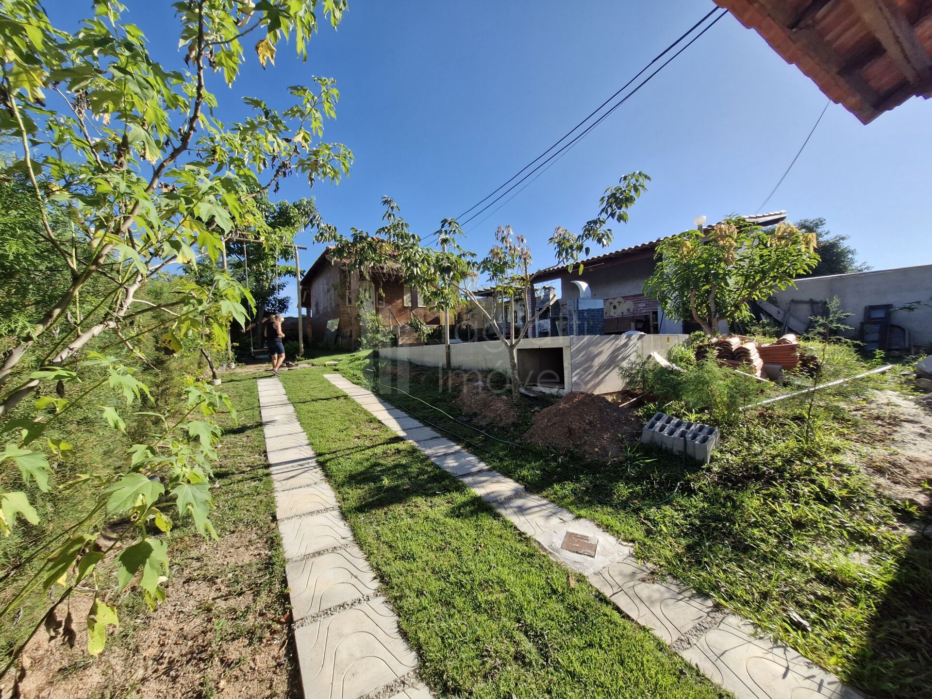 Casa à venda com 1 quarto, 70m² - Foto 7