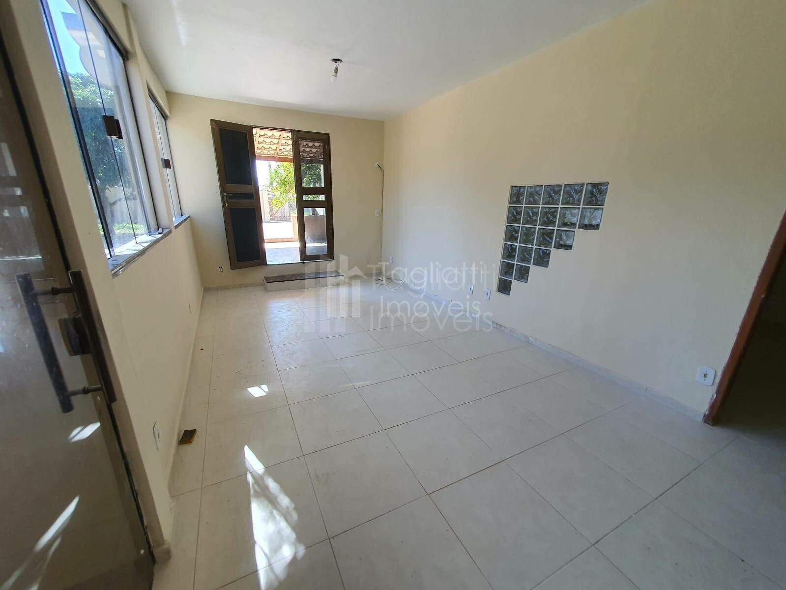 Casa à venda com 2 quartos, 100m² - Foto 8