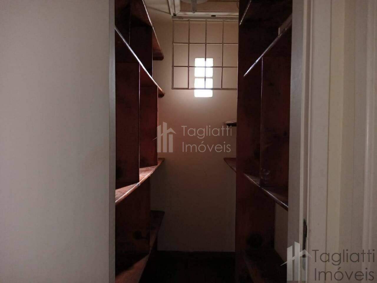 Casa à venda com 4 quartos, 434m² - Foto 14