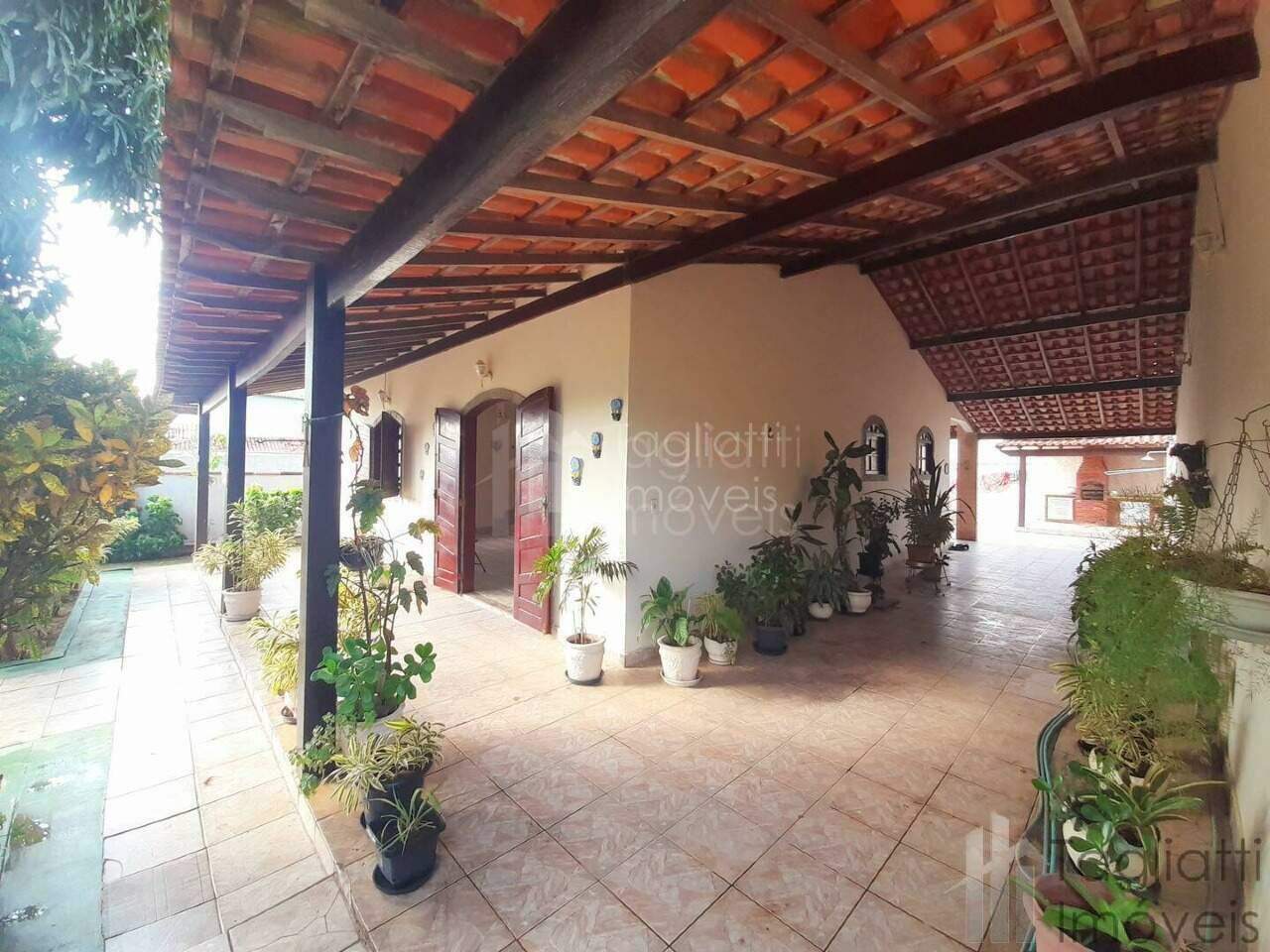 Casa de Condomínio à venda com 3 quartos, 193m² - Foto 4