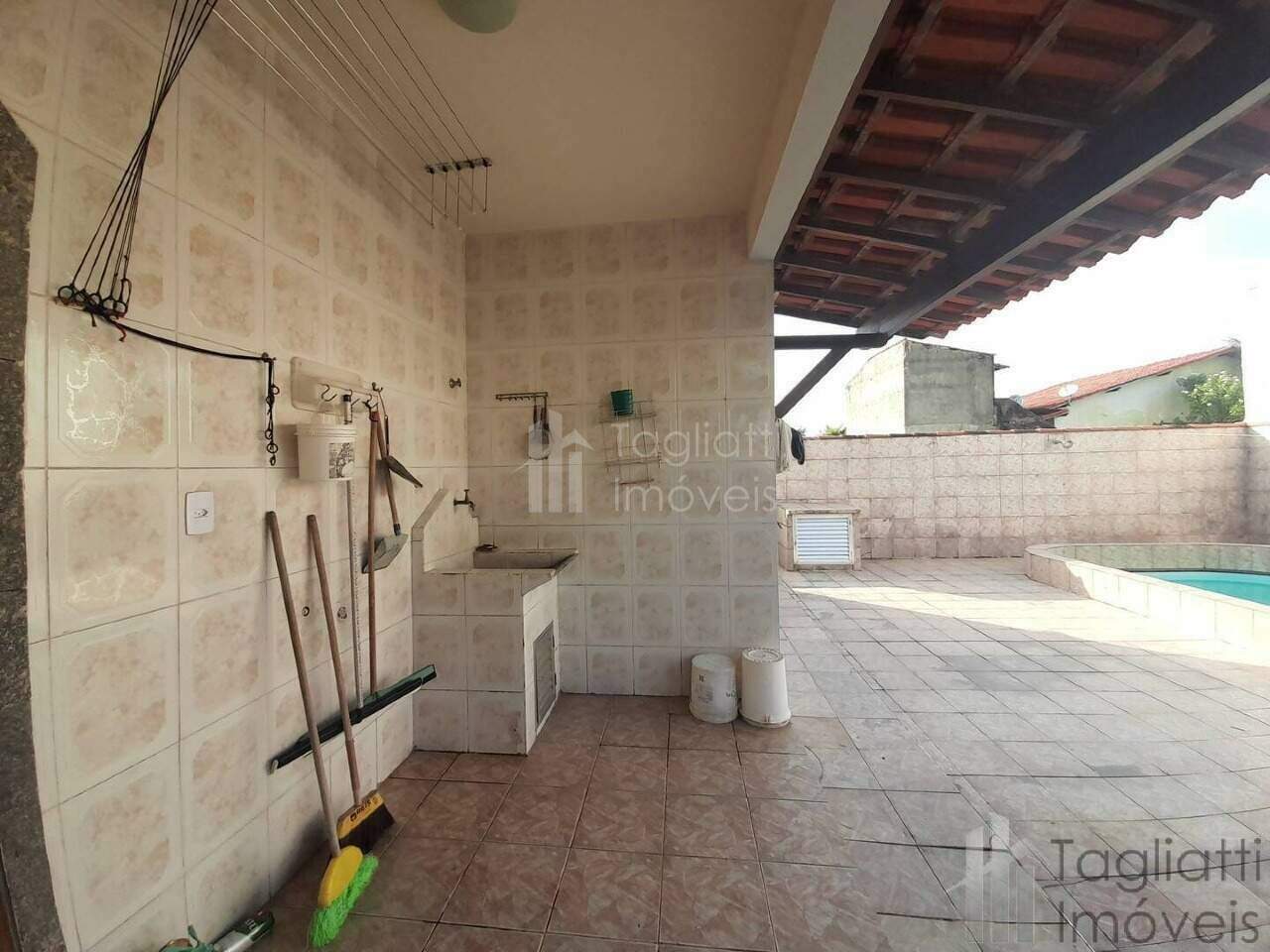 Casa de Condomínio à venda com 3 quartos, 193m² - Foto 11