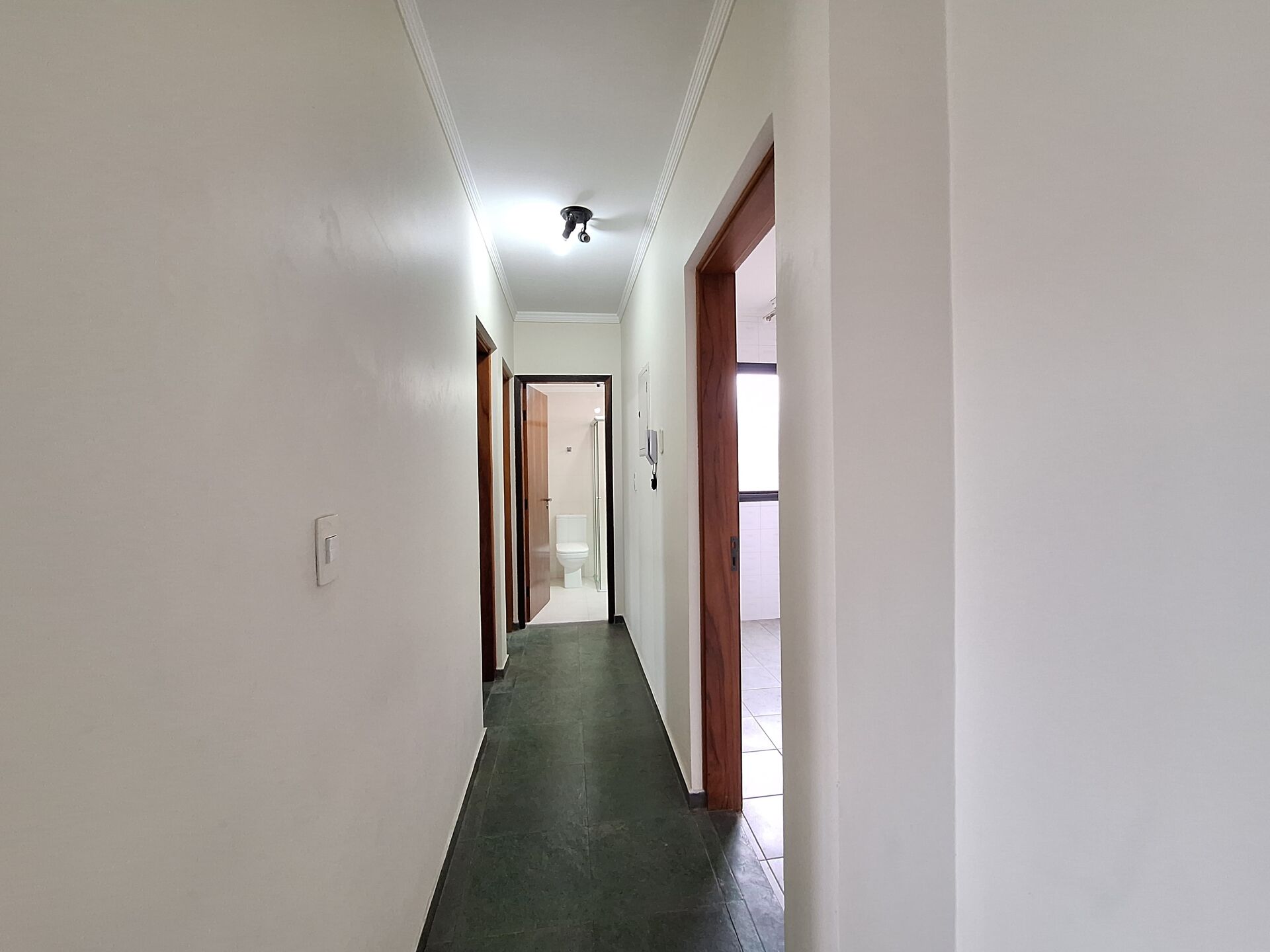 Apartamento à venda com 2 quartos, 55m² - Foto 8