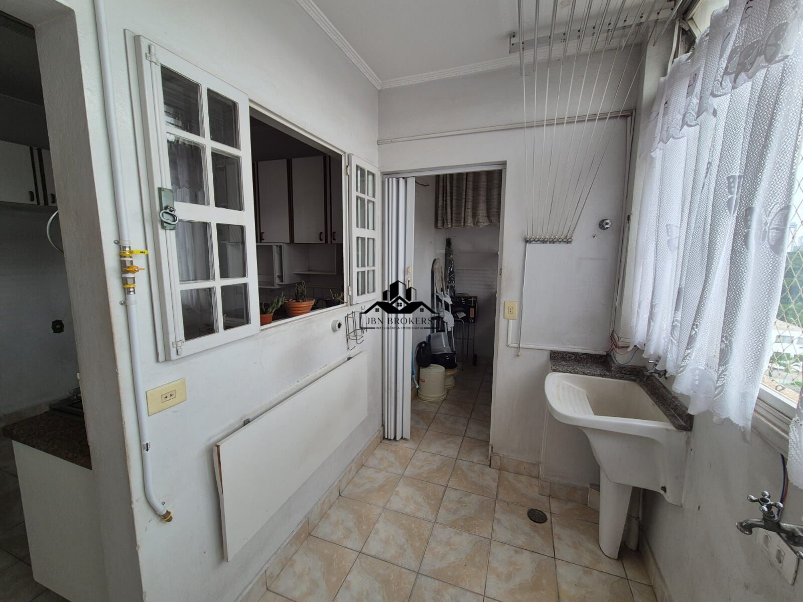 Apartamento à venda com 3 quartos, 108m² - Foto 12