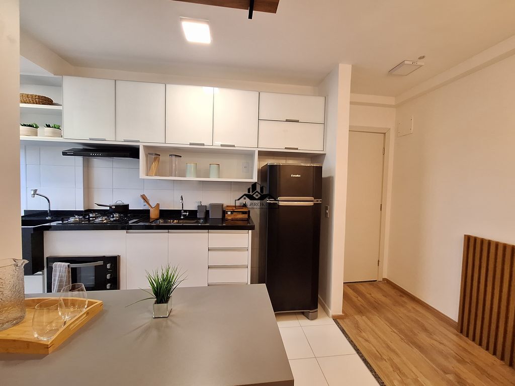 Apartamento à venda com 2 quartos, 42m² - Foto 5