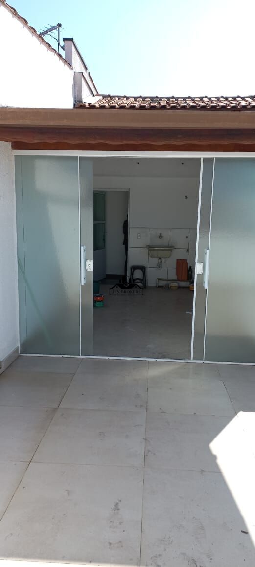 Cobertura à venda com 2 quartos, 80m² - Foto 3