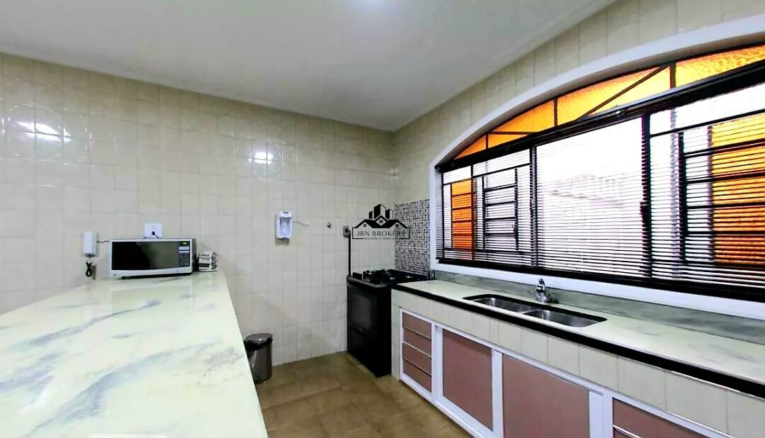 Sobrado à venda com 3 quartos, 238m² - Foto 9