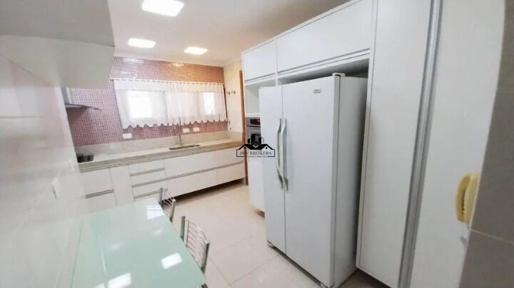 Apartamento à venda com 3 quartos, 110m² - Foto 10