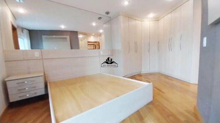 Apartamento à venda com 3 quartos, 110m² - Foto 16