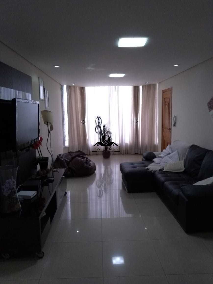 Sobrado à venda com 3 quartos, 298m² - Foto 1