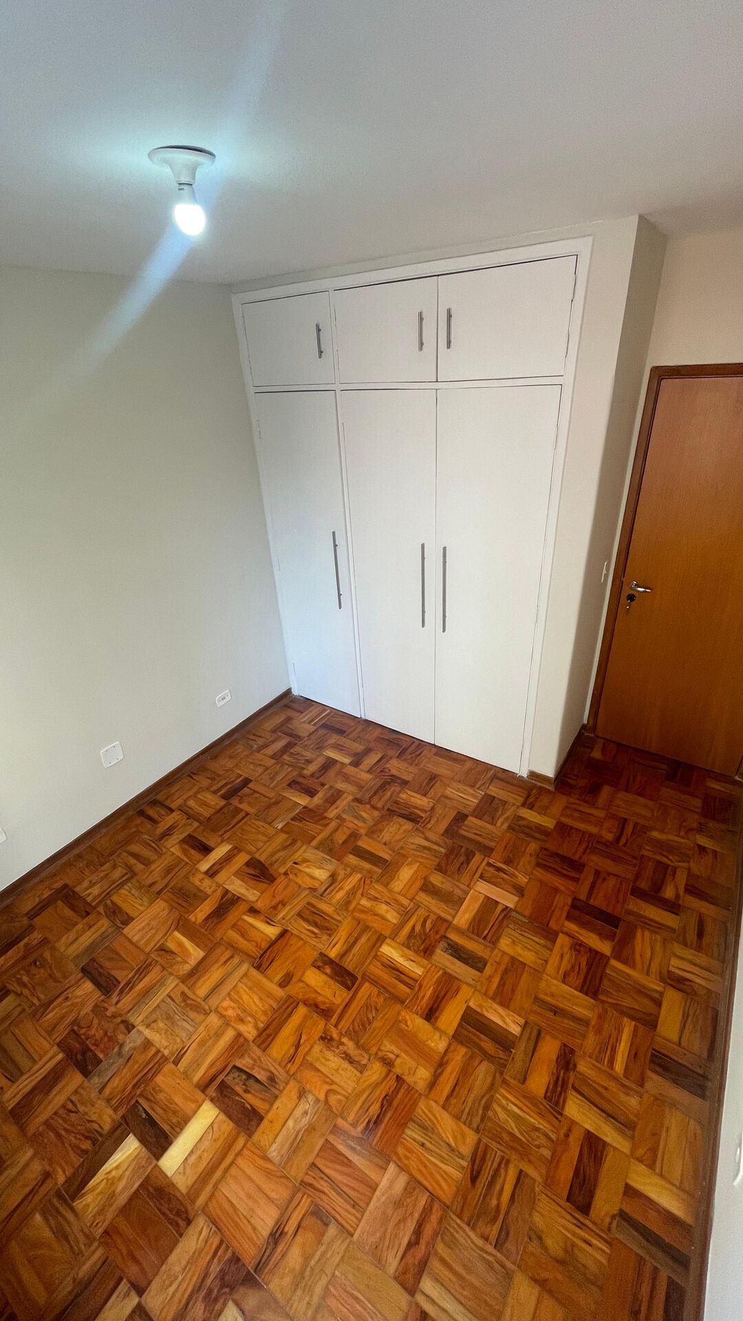 Apartamento à venda com 3 quartos, 90m² - Foto 25