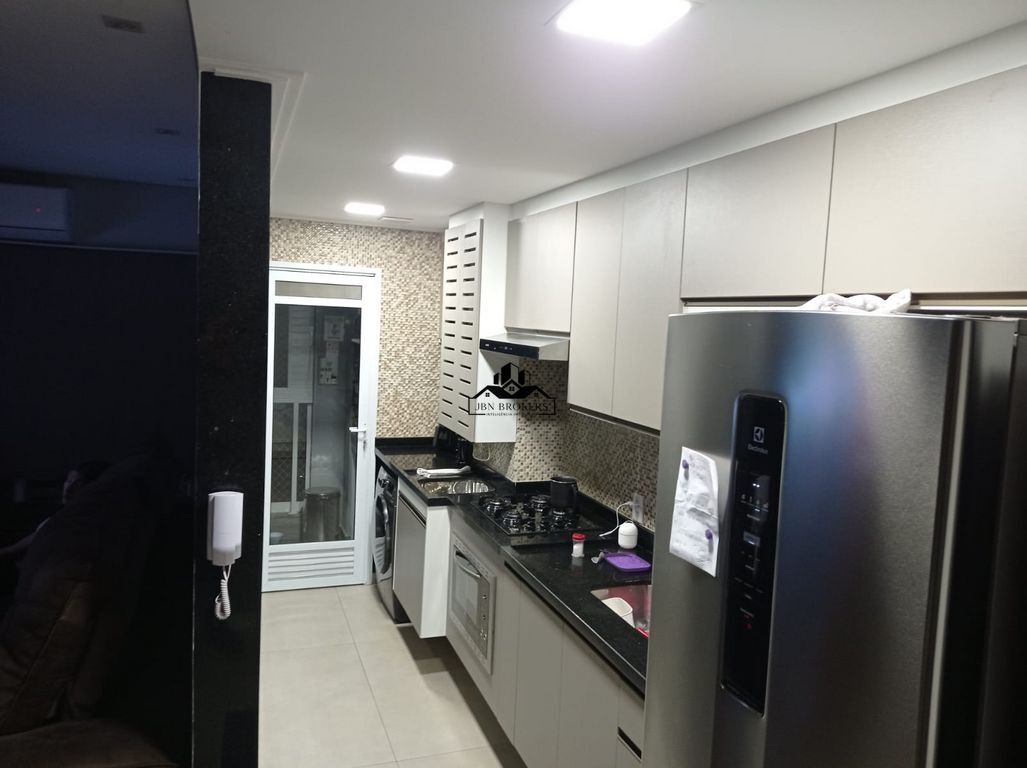 Apartamento à venda com 2 quartos, 65m² - Foto 10