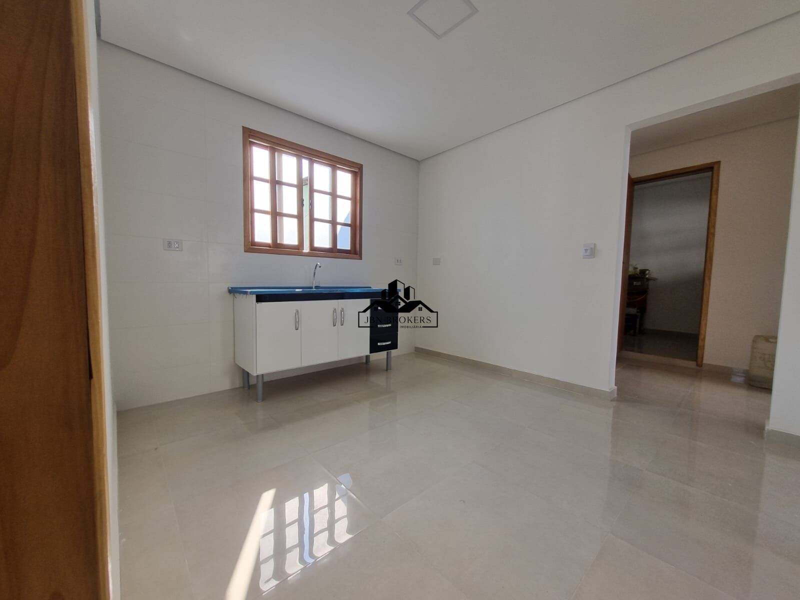 Casa à venda com 3 quartos, 63m² - Foto 8