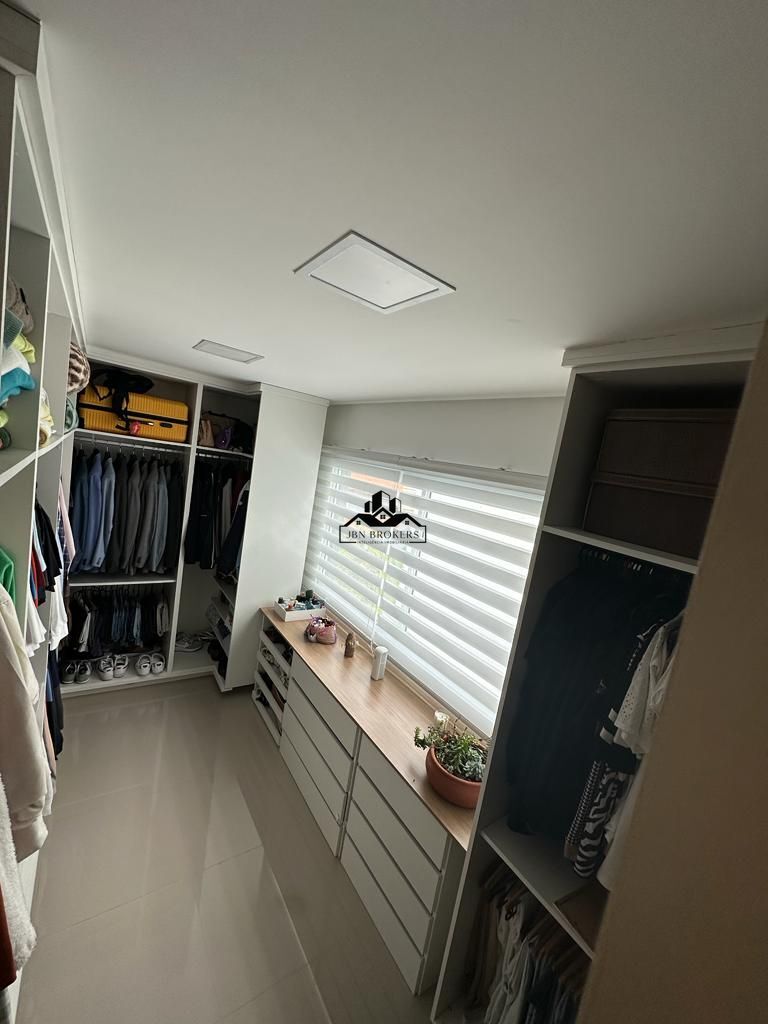 Sobrado à venda com 4 quartos, 364m² - Foto 12