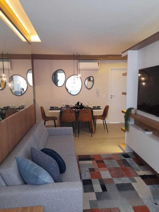 Apartamento à venda com 3 quartos, 65m² - Foto 1