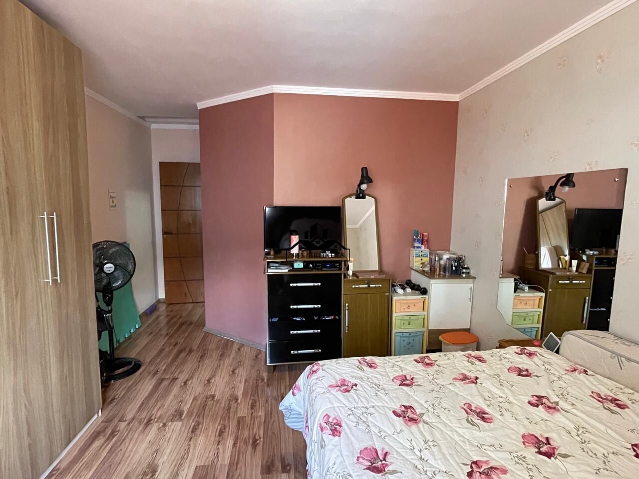 Sobrado à venda com 3 quartos, 250m² - Foto 22