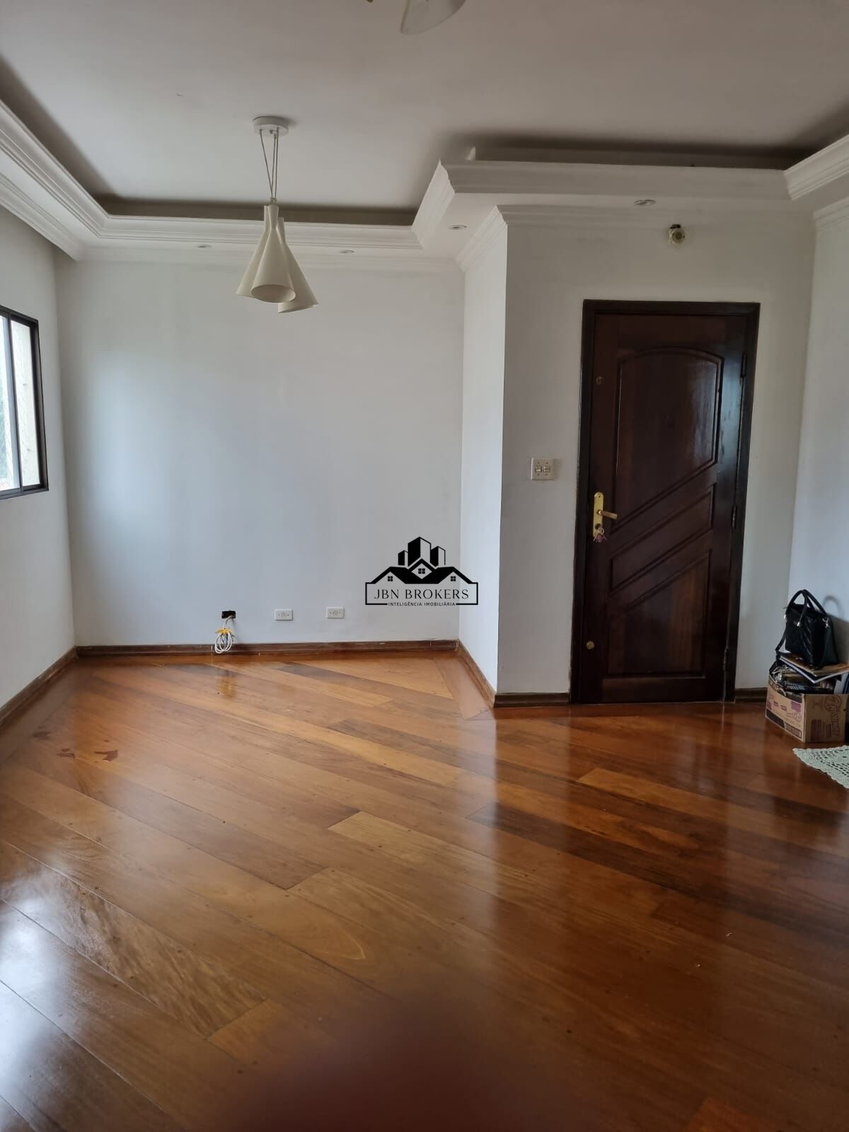 Apartamento à venda com 3 quartos, 102m² - Foto 1