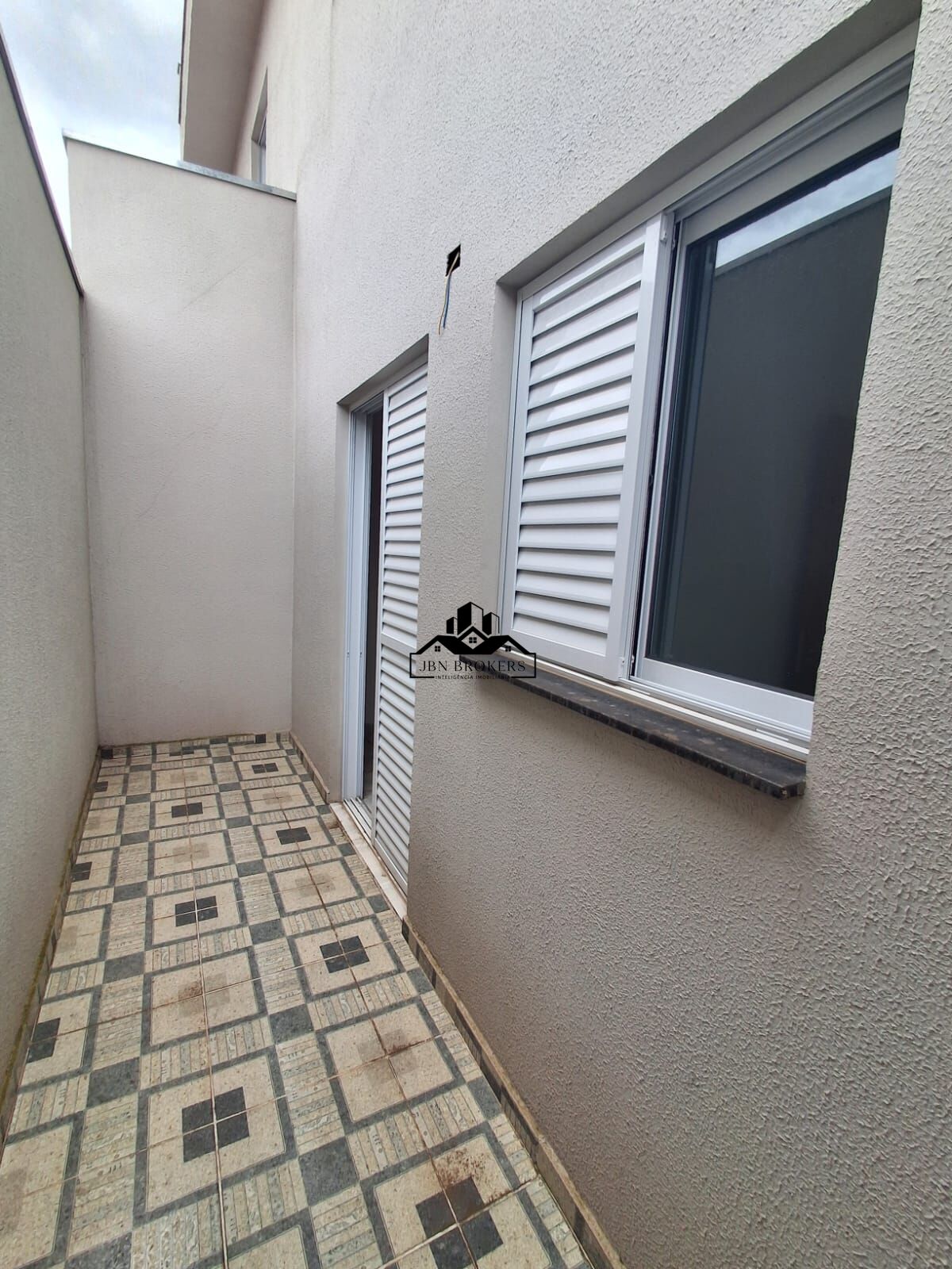 Apartamento à venda com 2 quartos, 42m² - Foto 11