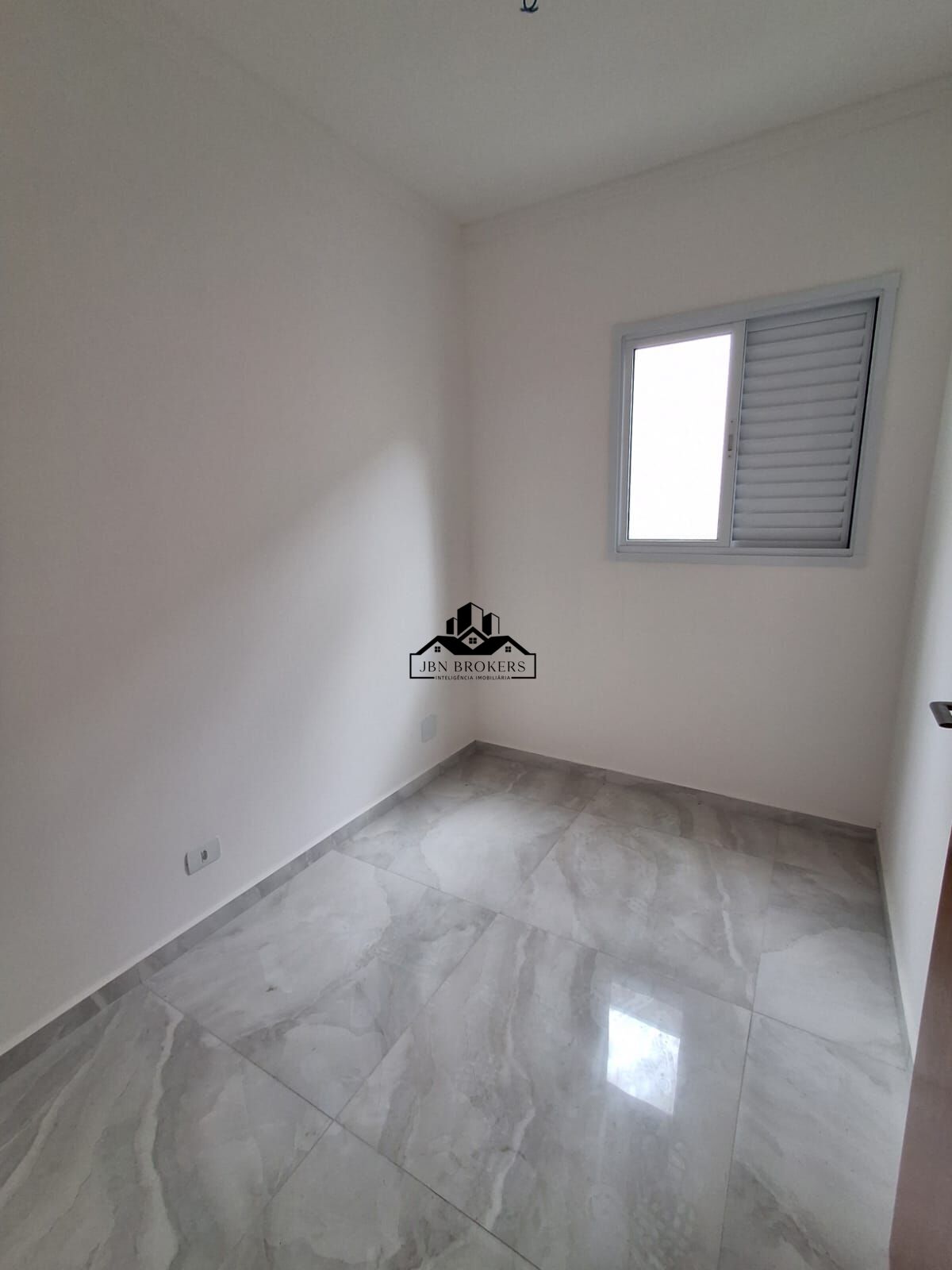 Apartamento à venda com 2 quartos, 42m² - Foto 13