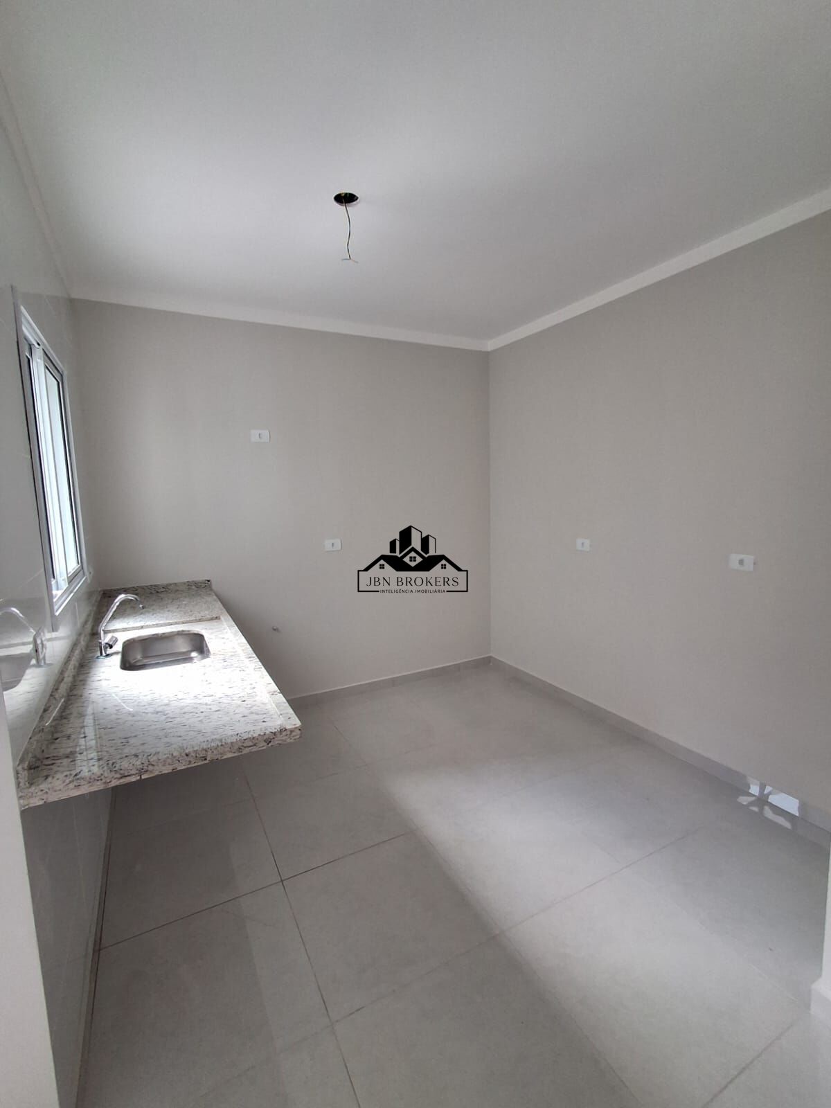 Apartamento à venda com 2 quartos, 42m² - Foto 3