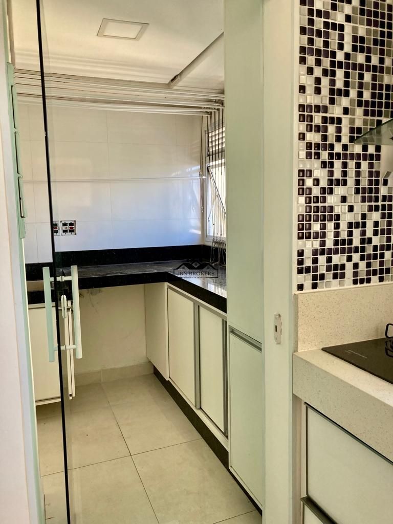 Apartamento à venda com 4 quartos, 140m² - Foto 15