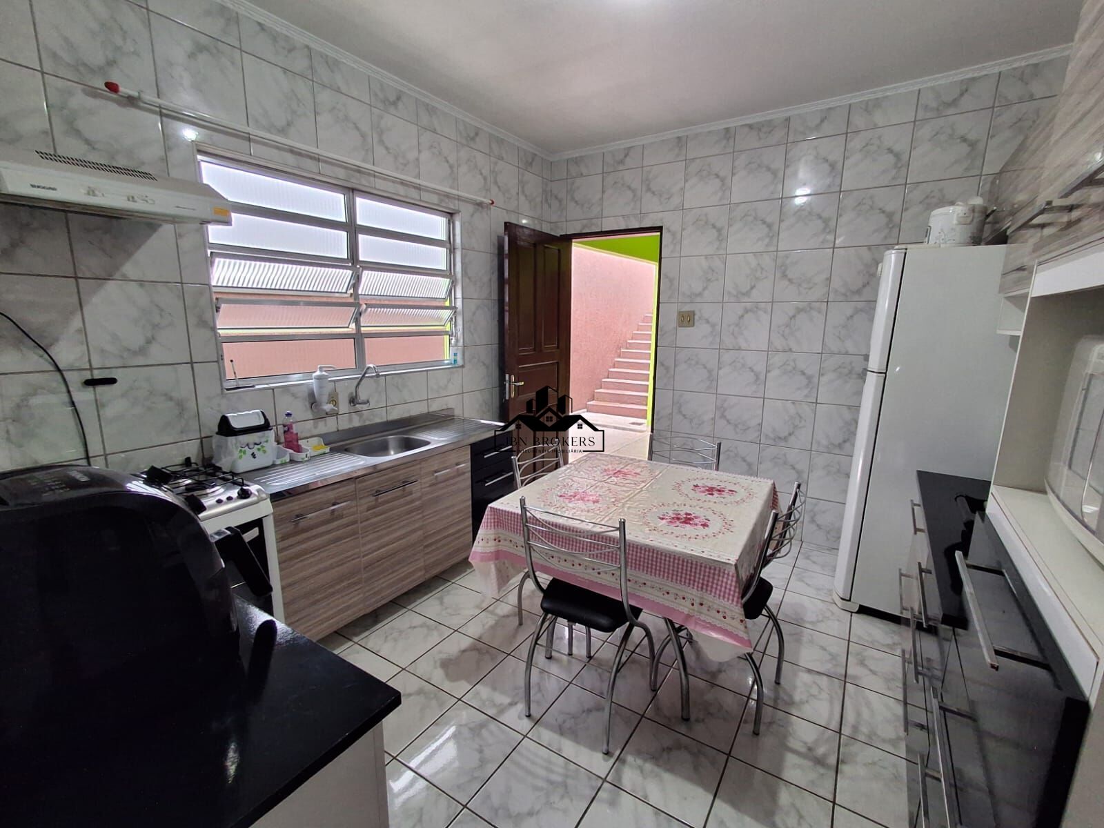 Sobrado à venda com 2 quartos, 99m² - Foto 14