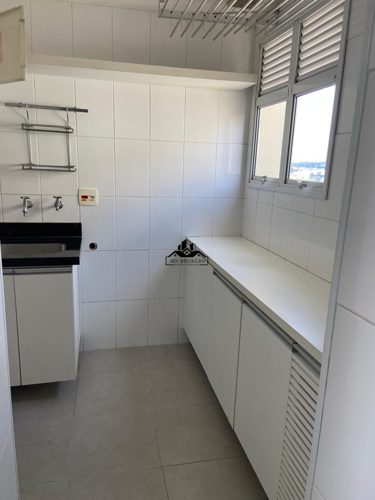 Apartamento à venda com 3 quartos, 228m² - Foto 12