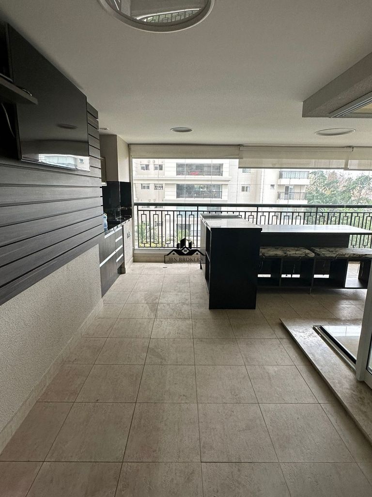 Apartamento à venda com 3 quartos, 177m² - Foto 3