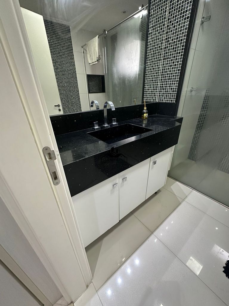 Apartamento à venda com 3 quartos, 177m² - Foto 14