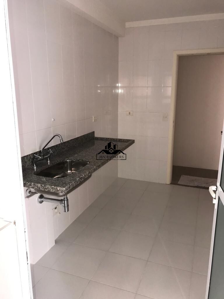 Apartamento à venda com 3 quartos, 90m² - Foto 4