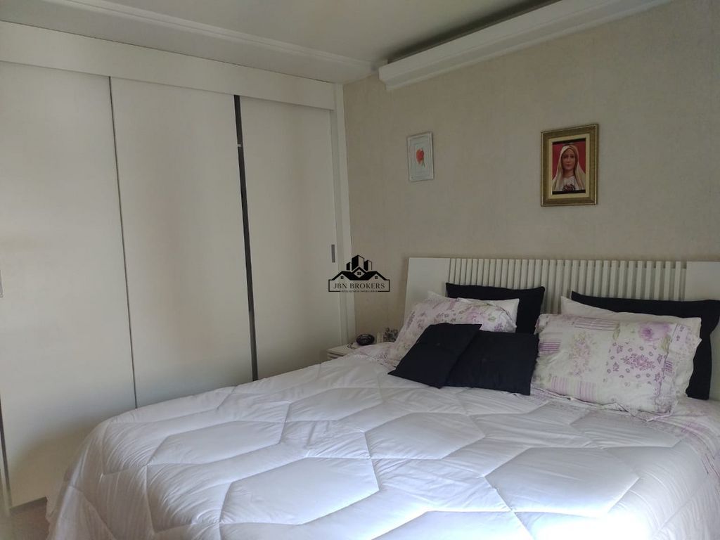 Apartamento à venda com 4 quartos, 188m² - Foto 14