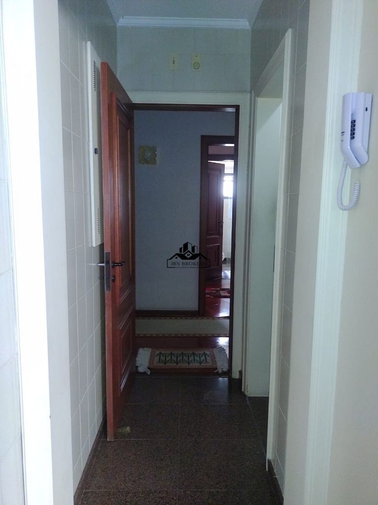 Apartamento à venda com 4 quartos, 188m² - Foto 17