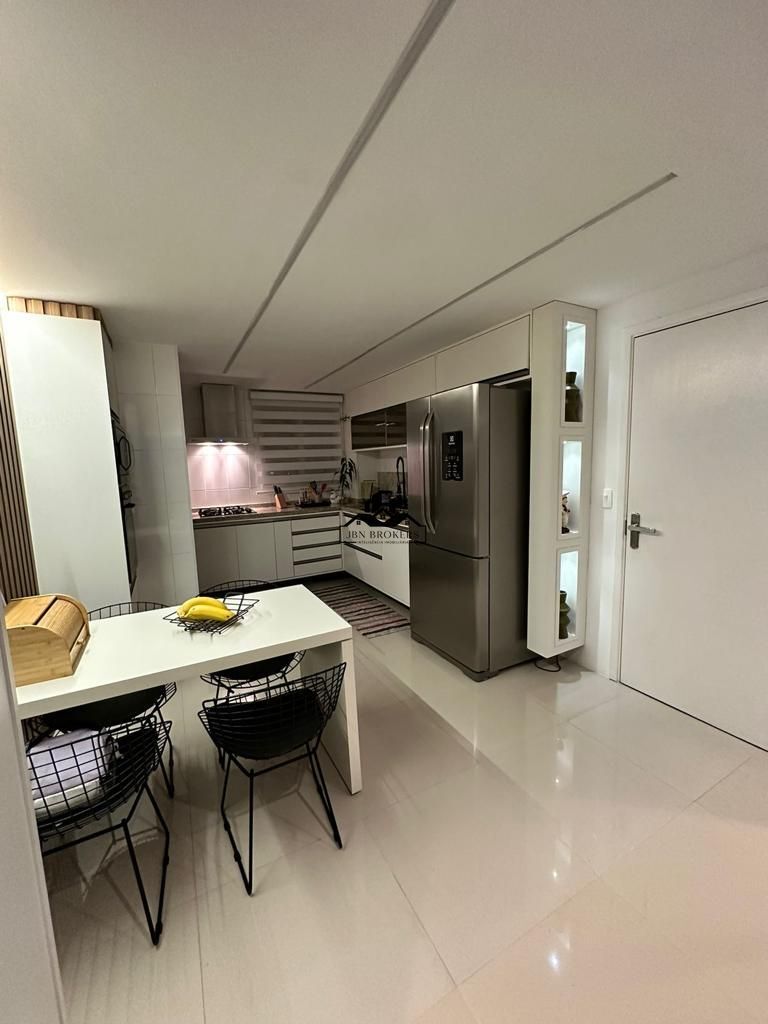 Apartamento à venda com 3 quartos, 128m² - Foto 15