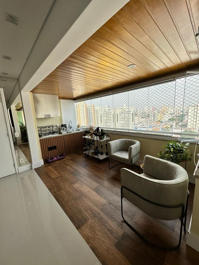 Apartamento à venda com 3 quartos, 128m² - Foto 3