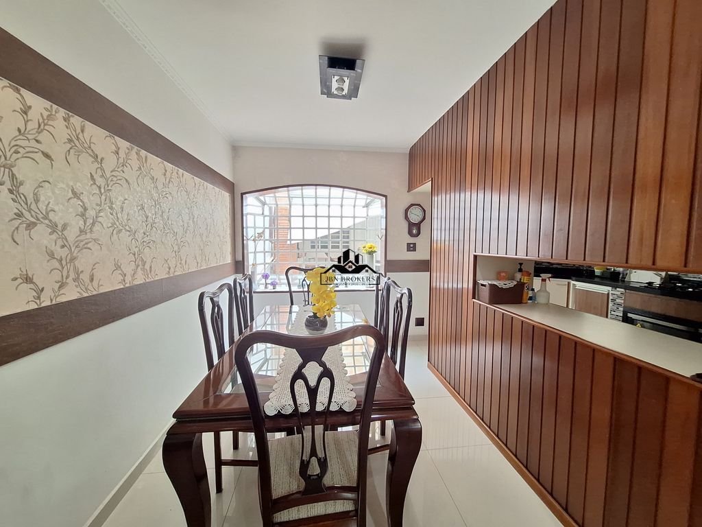 Sobrado à venda com 3 quartos, 181m² - Foto 3