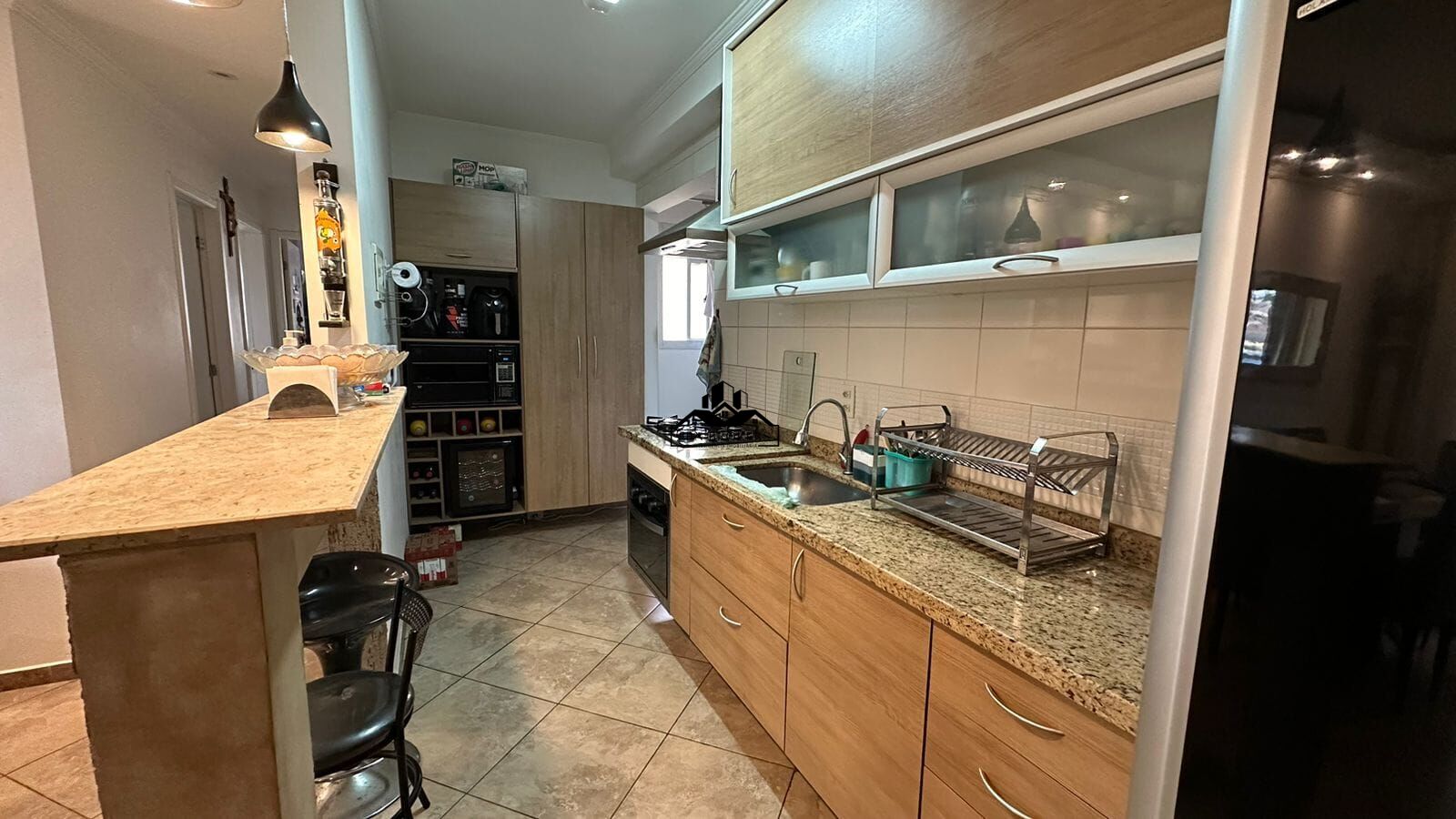 Apartamento à venda com 3 quartos, 78m² - Foto 1