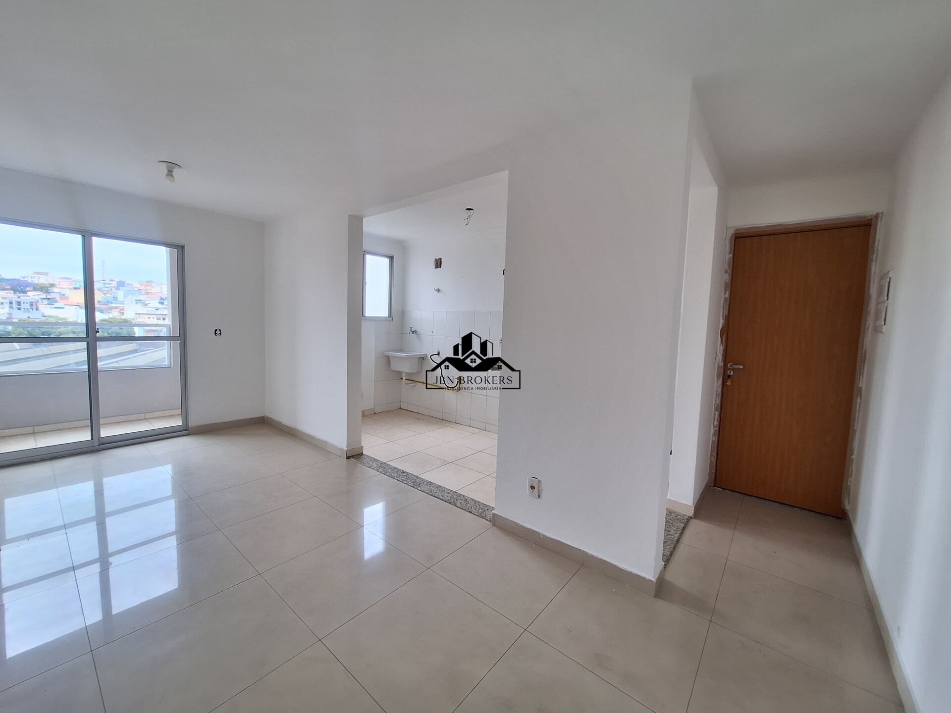 Apartamento à venda com 2 quartos, 50m² - Foto 2