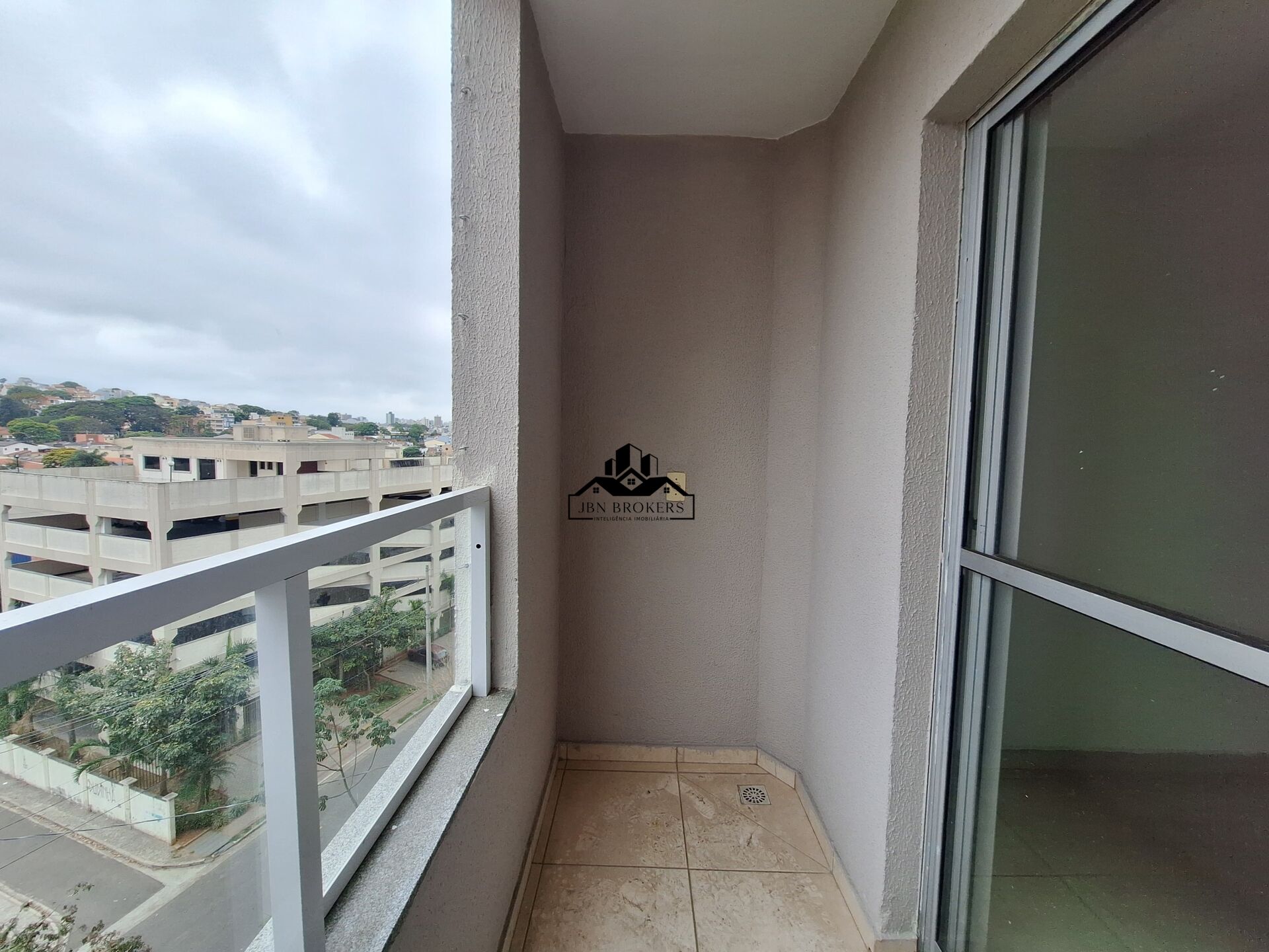 Apartamento à venda com 2 quartos, 50m² - Foto 5