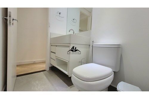 Apartamento à venda com 2 quartos, 64m² - Foto 28