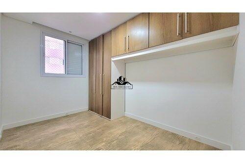 Apartamento à venda com 2 quartos, 64m² - Foto 23