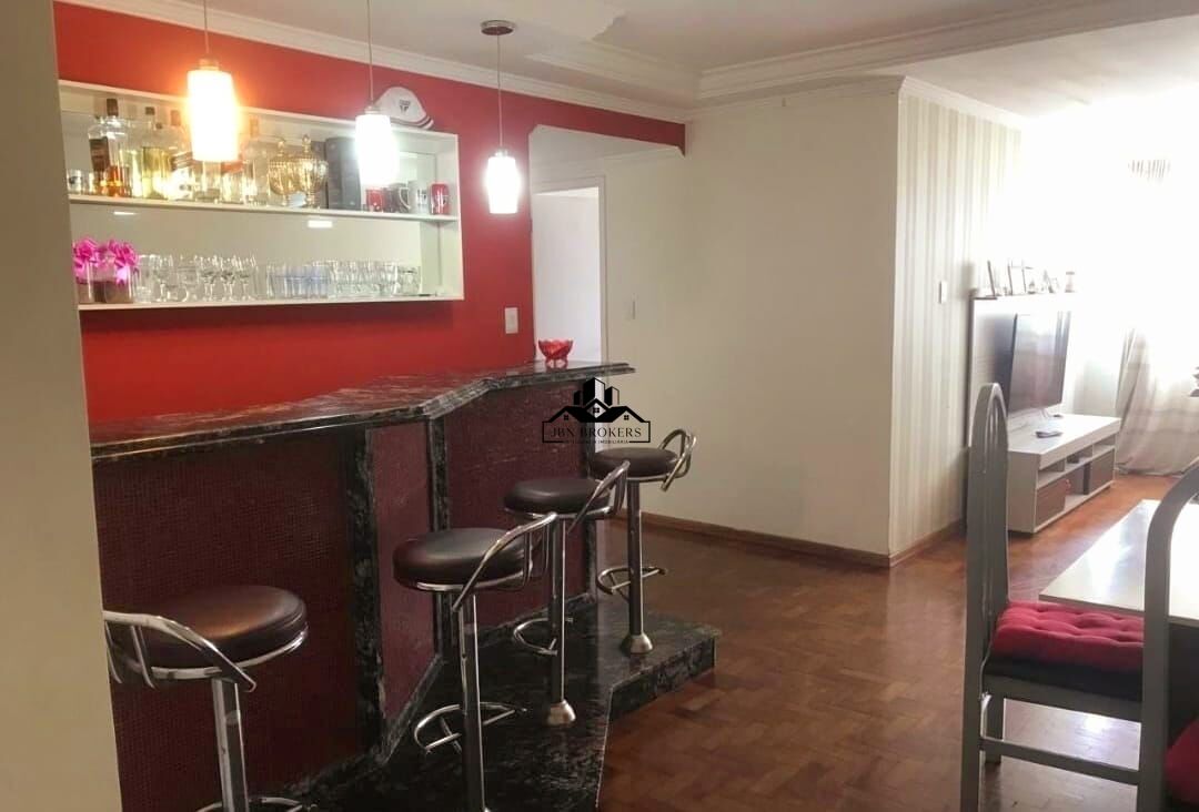 Apartamento à venda com 3 quartos, 130m² - Foto 4