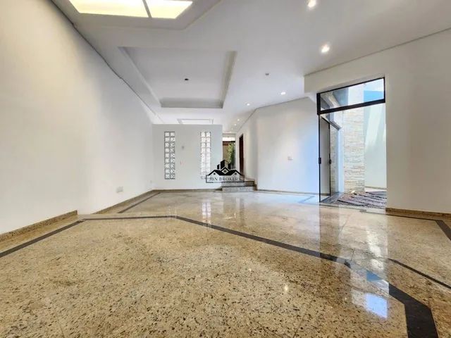 Sobrado à venda com 3 quartos, 354m² - Foto 2