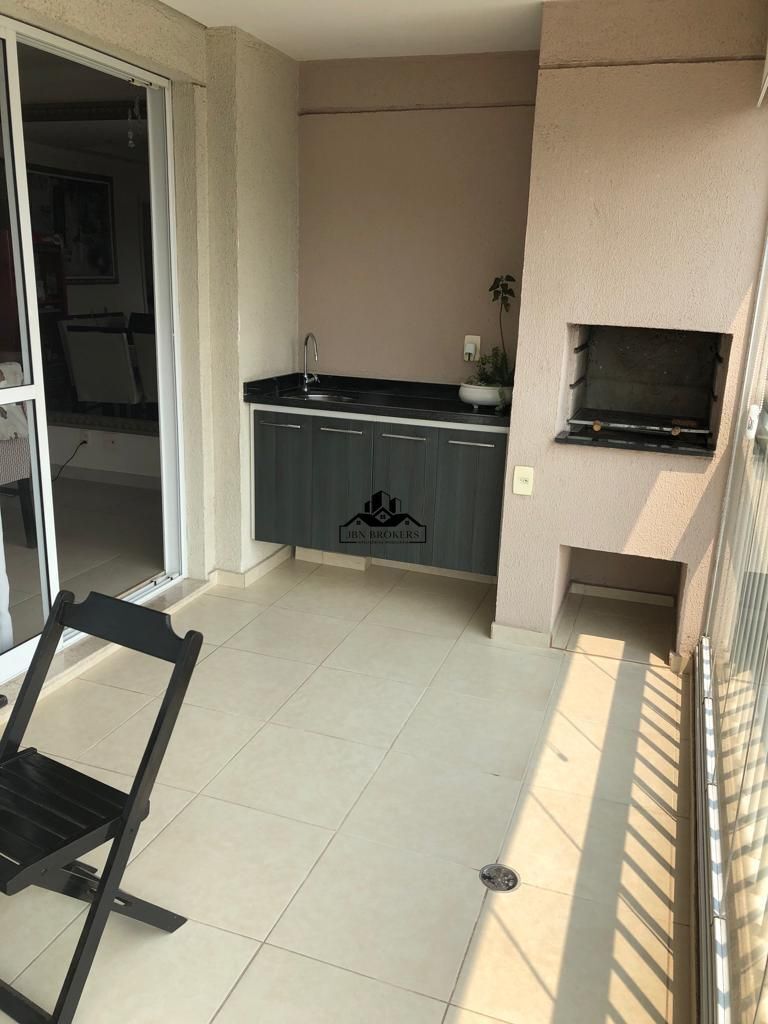 Apartamento à venda com 3 quartos, 128m² - Foto 2