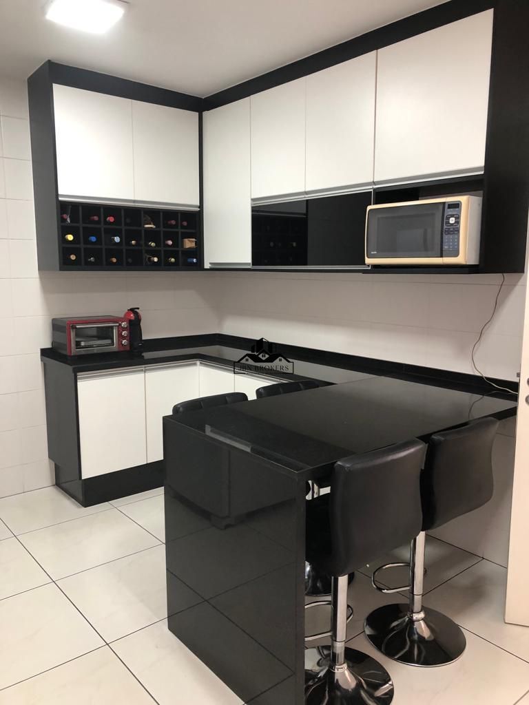 Apartamento à venda com 3 quartos, 128m² - Foto 10