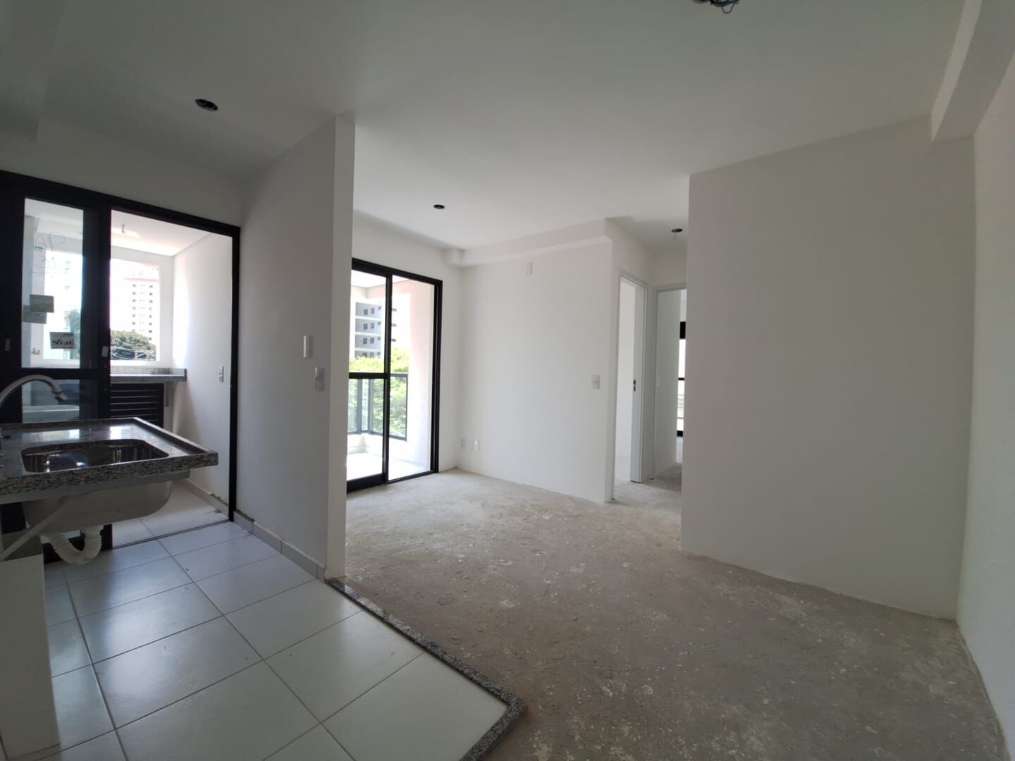 Apartamento à venda com 2 quartos, 48m² - Foto 1