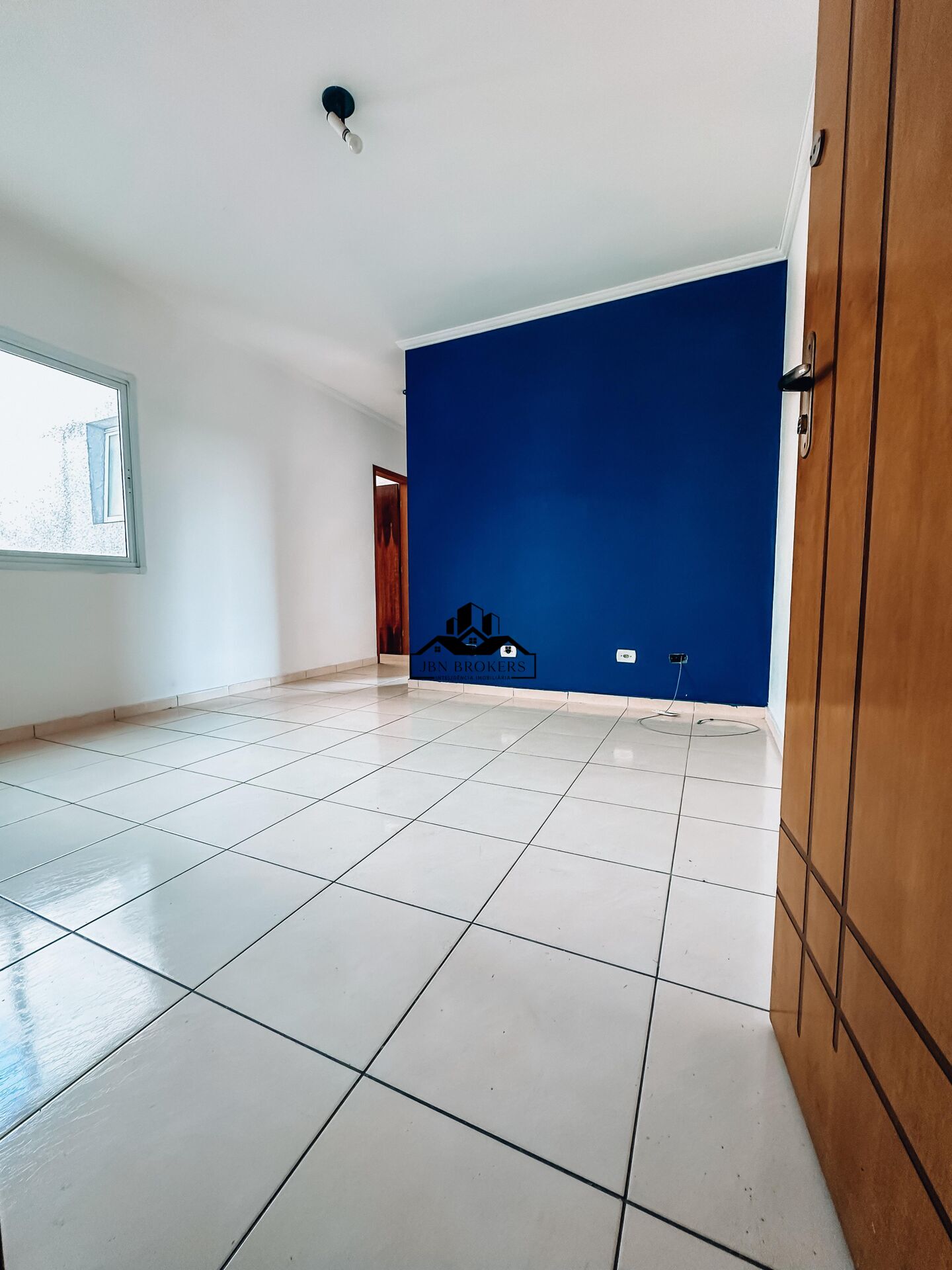 Apartamento à venda com 2 quartos, 62m² - Foto 1