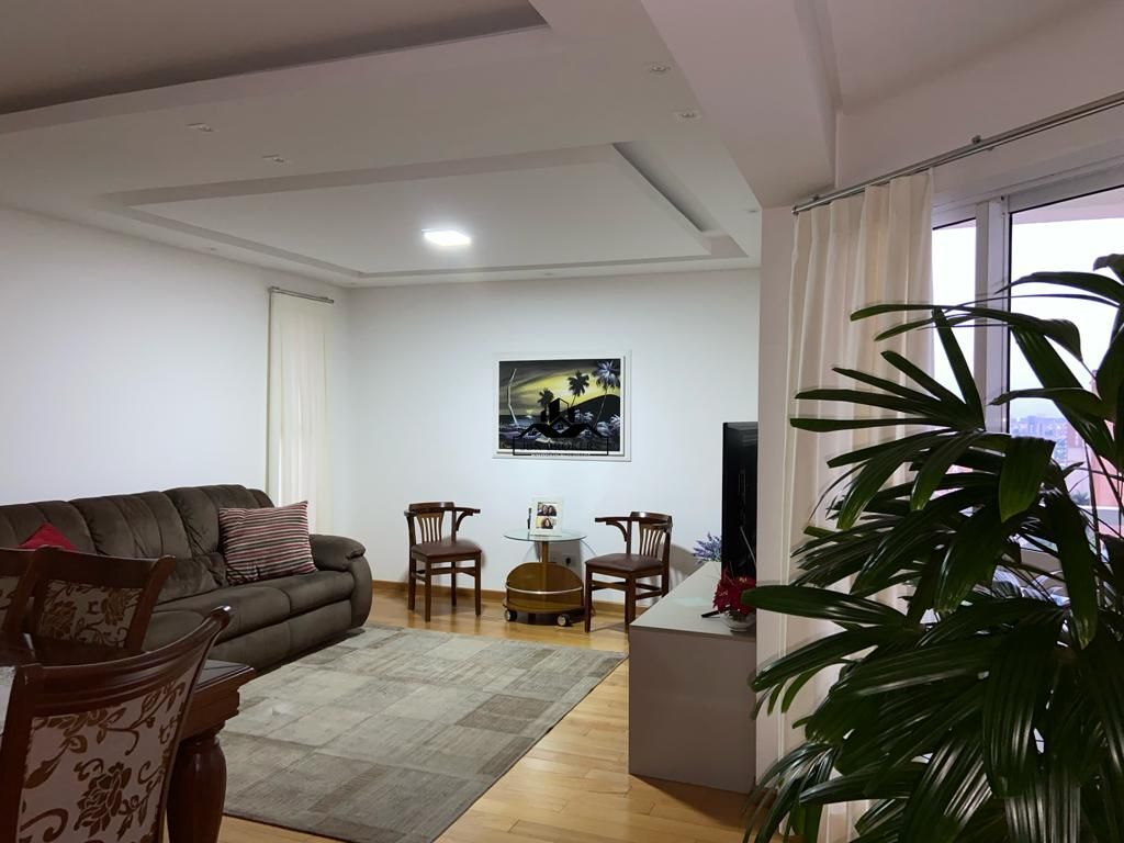 Apartamento à venda com 3 quartos, 173m² - Foto 10