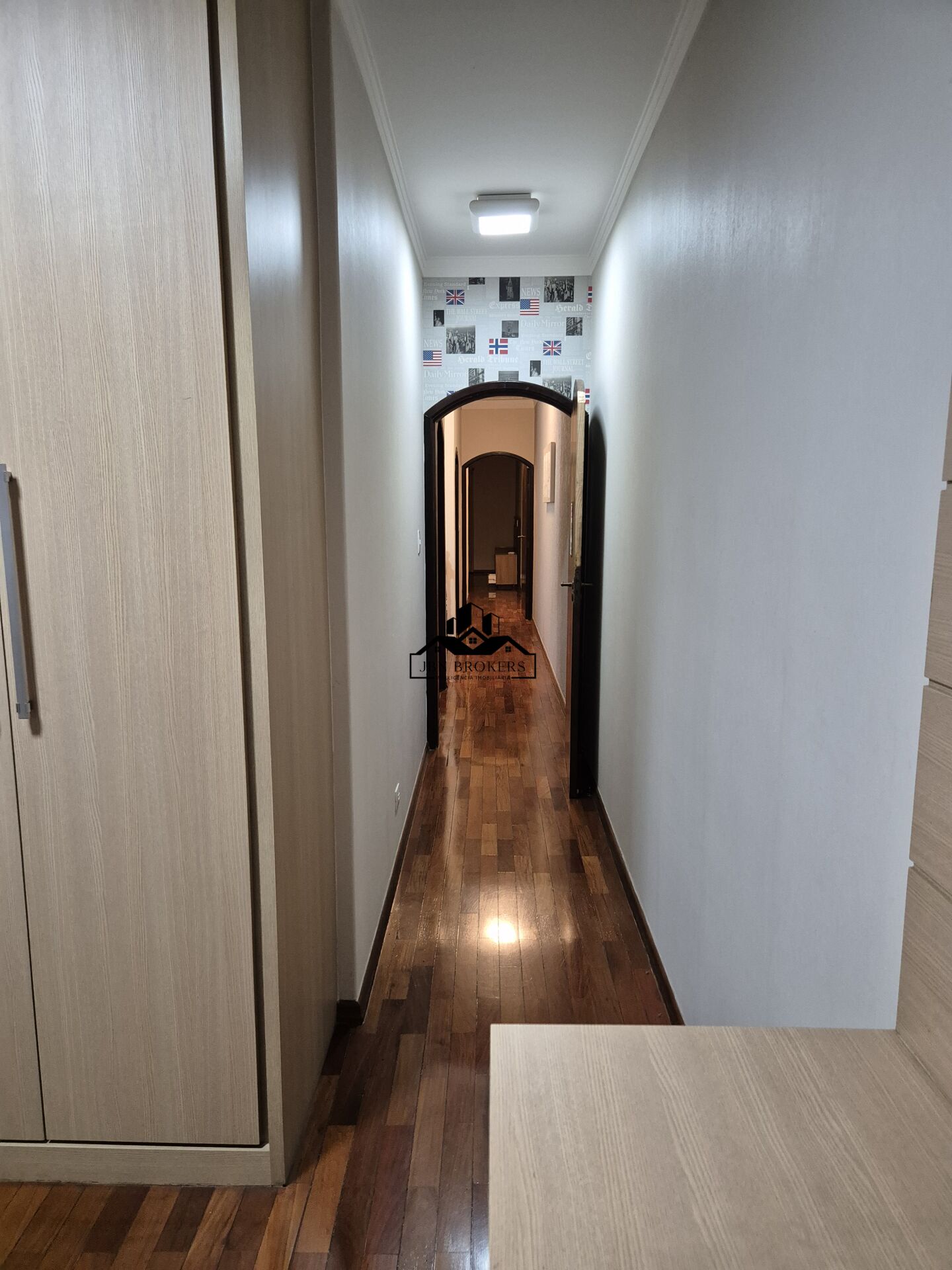 Sobrado à venda com 3 quartos, 300m² - Foto 11